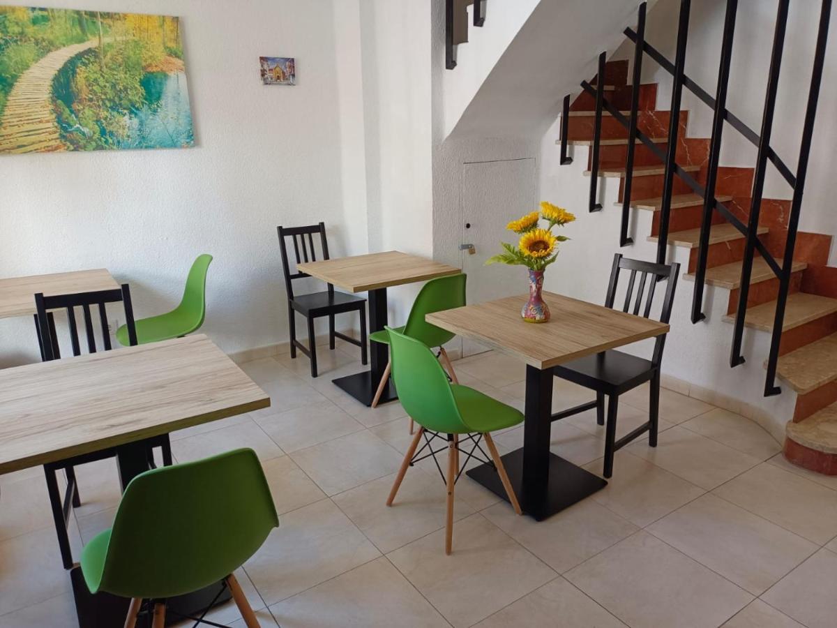 Hostal El Perello, Valencia Exteriér fotografie